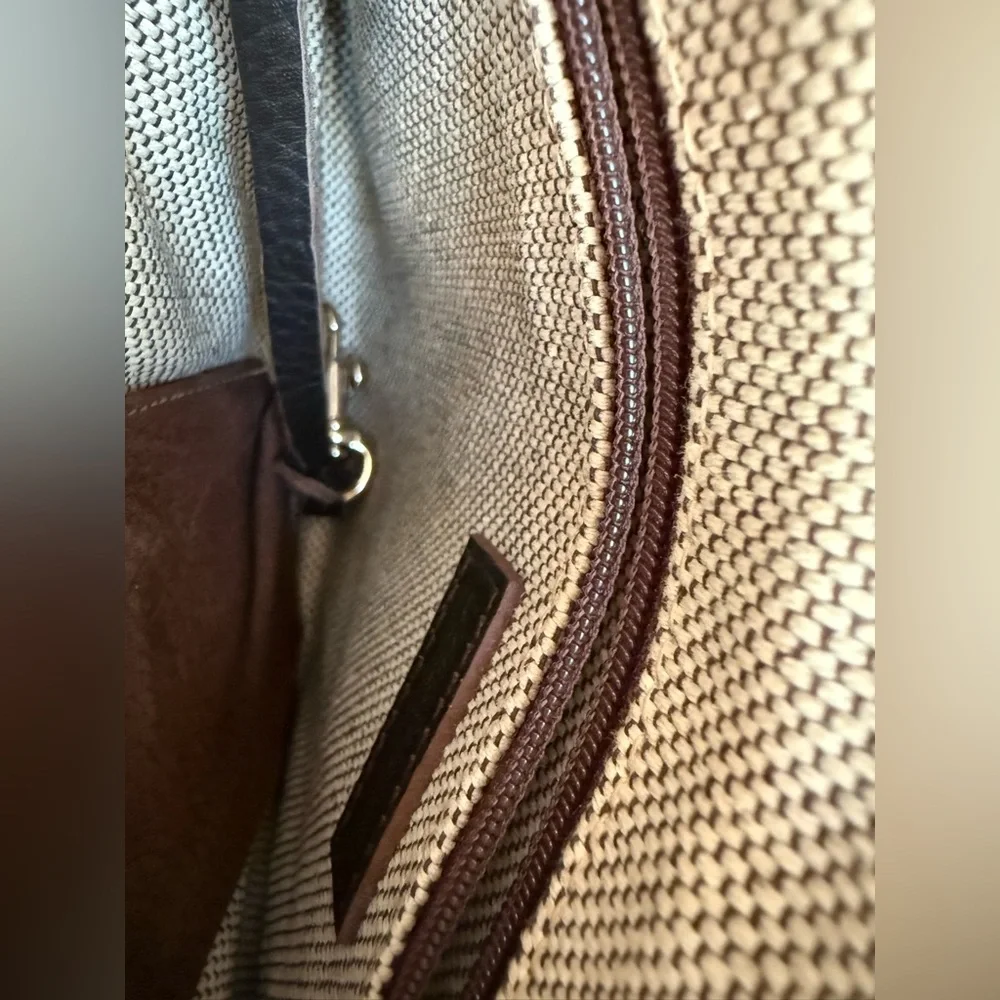 Vintage Dooney & Bourke Brown Suede & Pebble Leather Shoulder Bag USA - Picture 7 of 10
